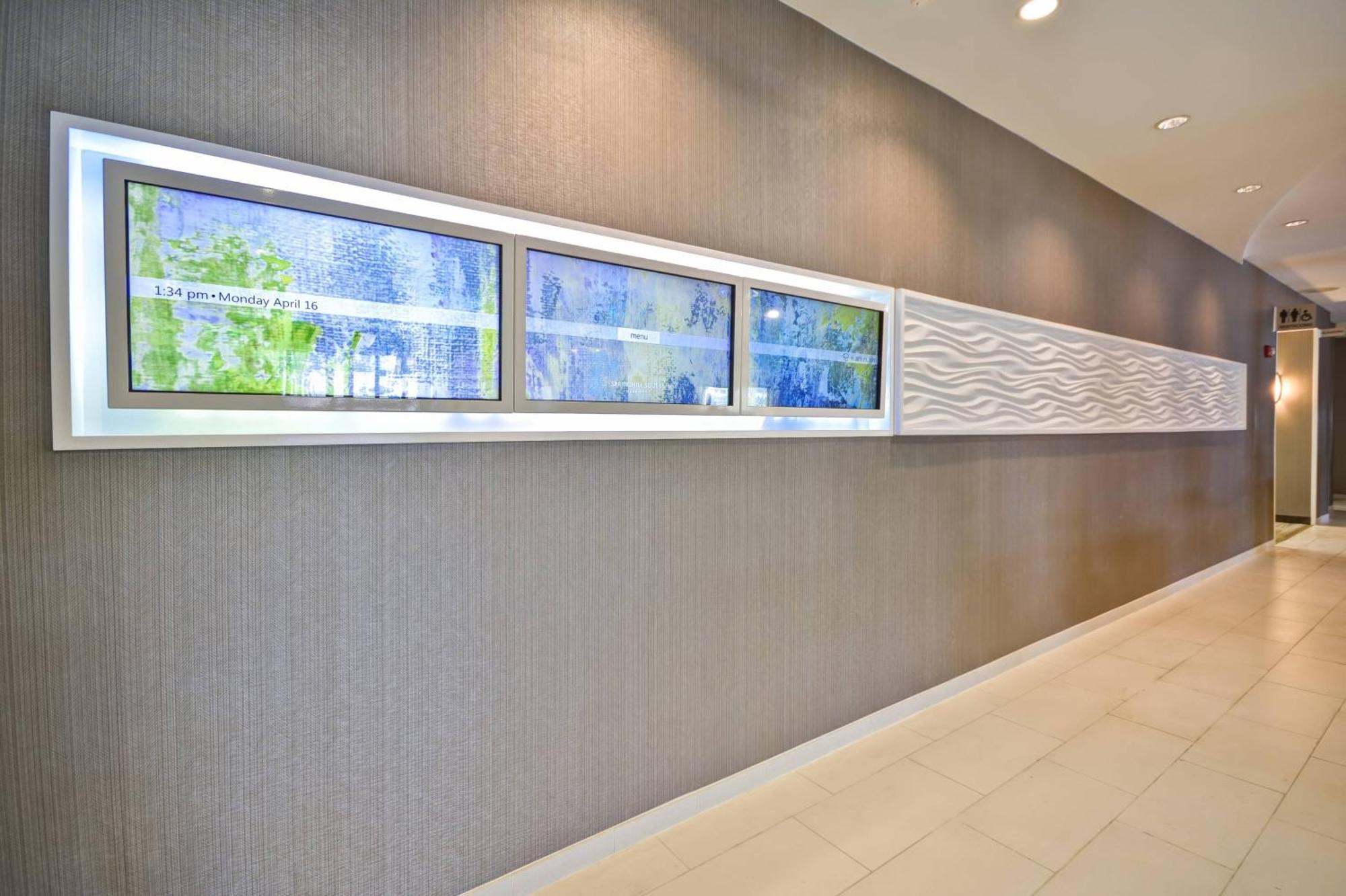 Springhill Suites Lexington Near The University Of Kentucky Exterior photo