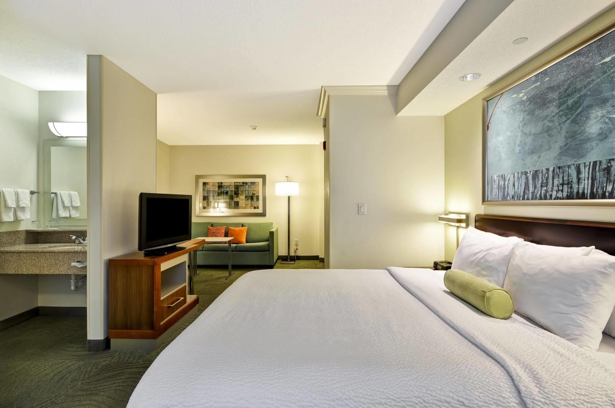 Springhill Suites Lexington Near The University Of Kentucky Exterior photo