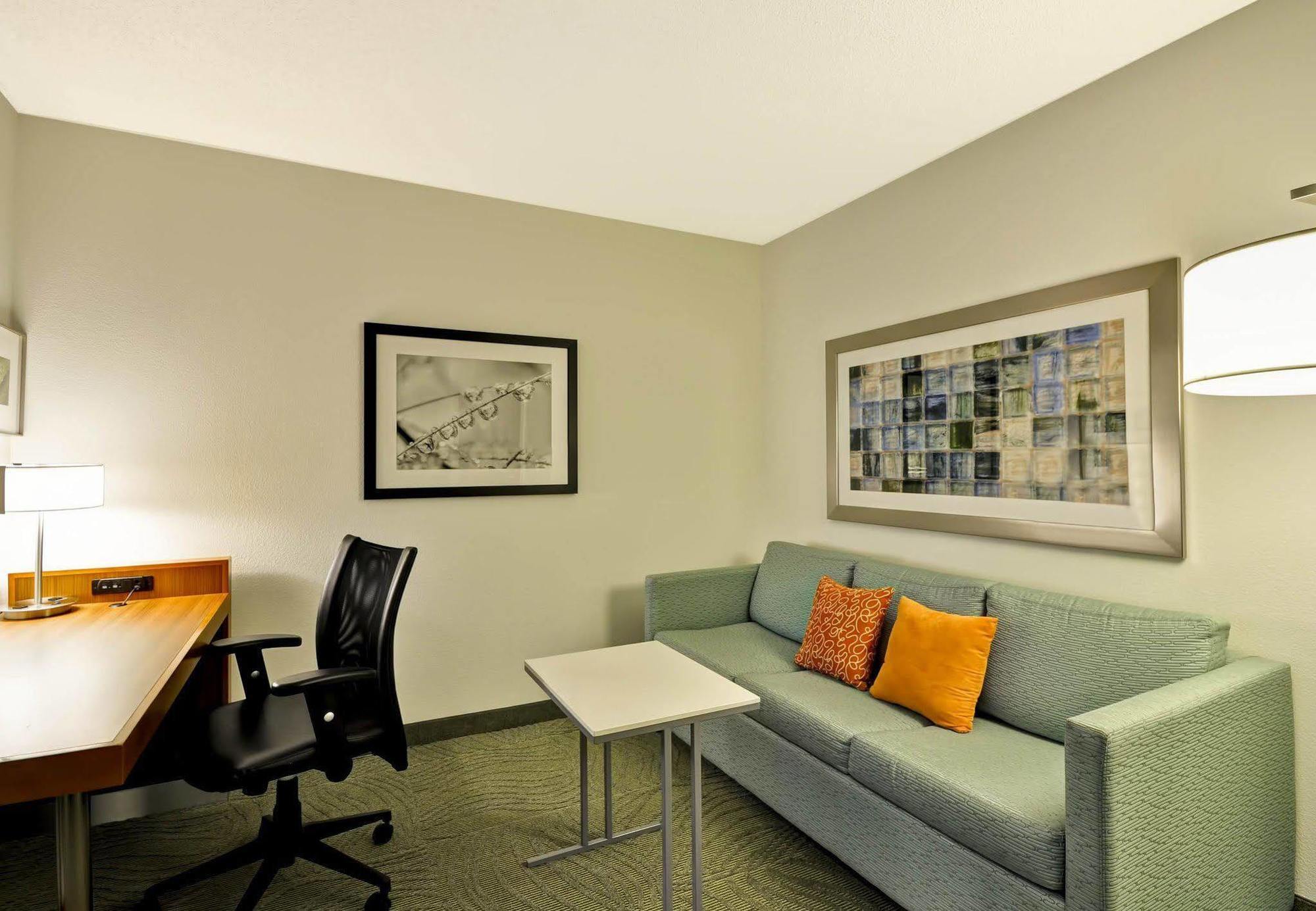 Springhill Suites Lexington Near The University Of Kentucky Exterior photo